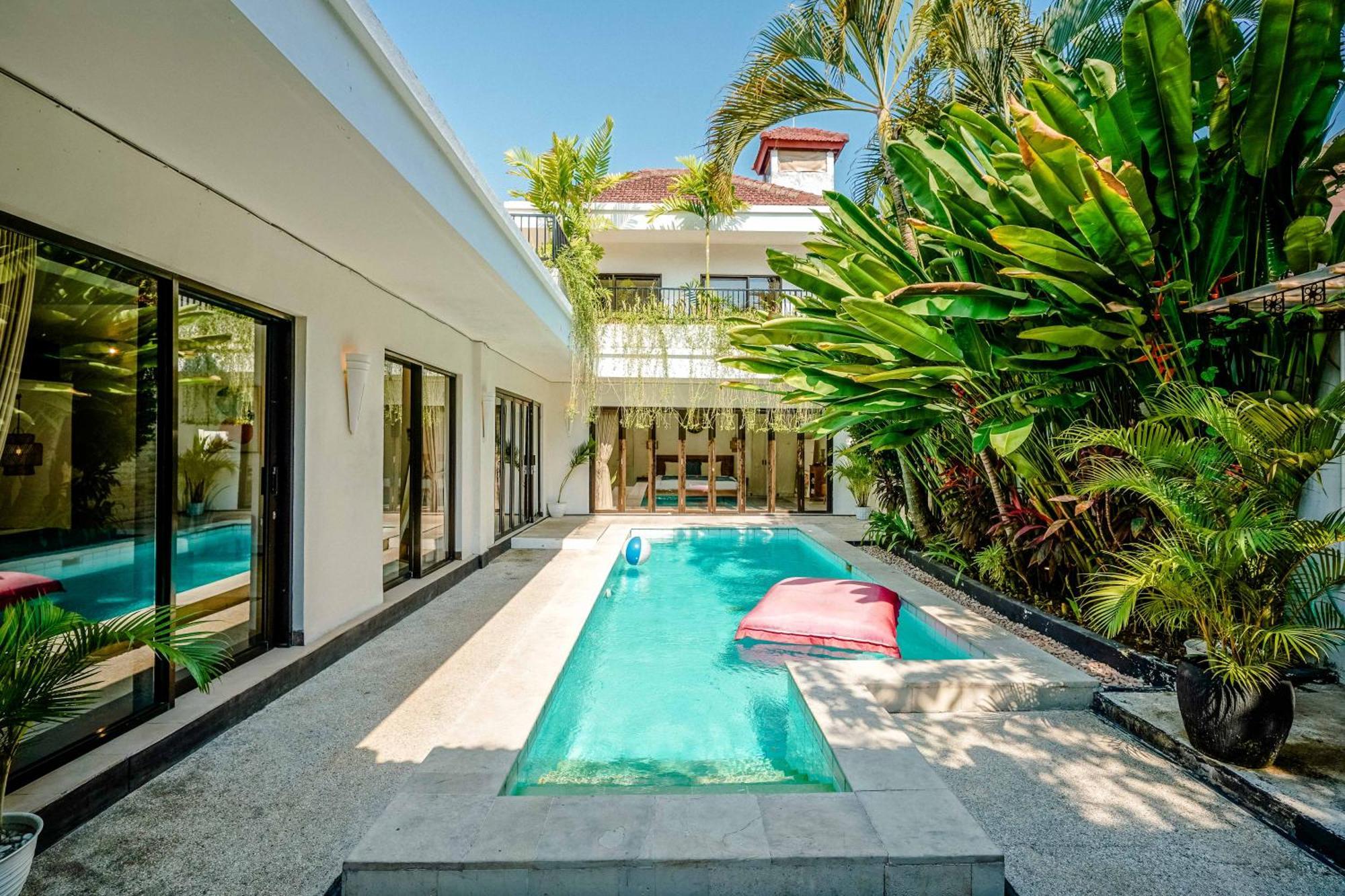 Lalita Villas Seminyak Exterior photo